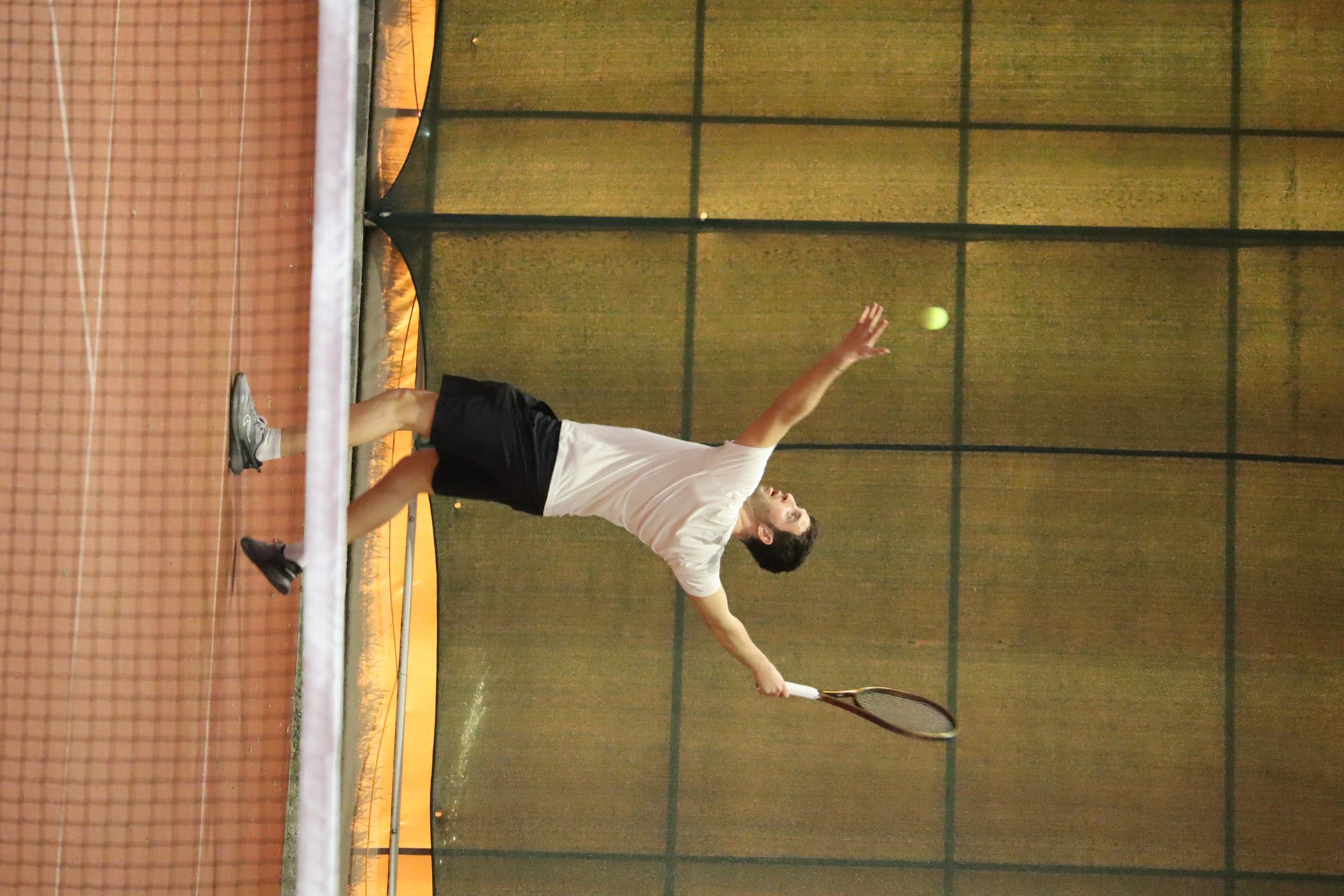 Tenis — Kare 02