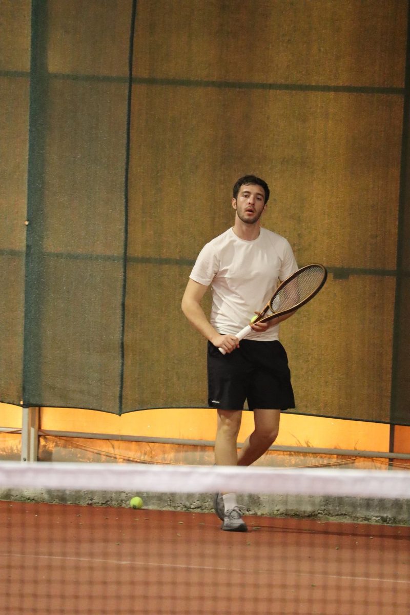 Tenis — Kare 04