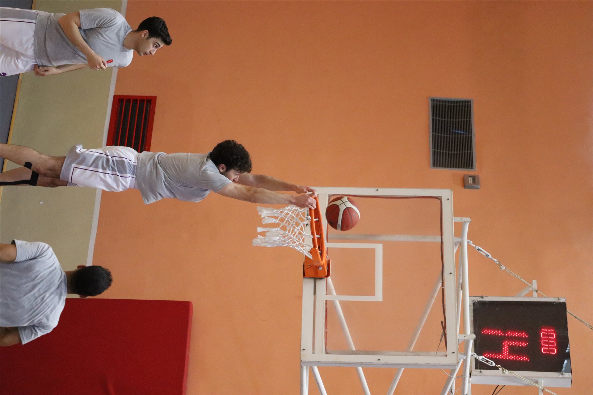 Voleybol — Kare 04