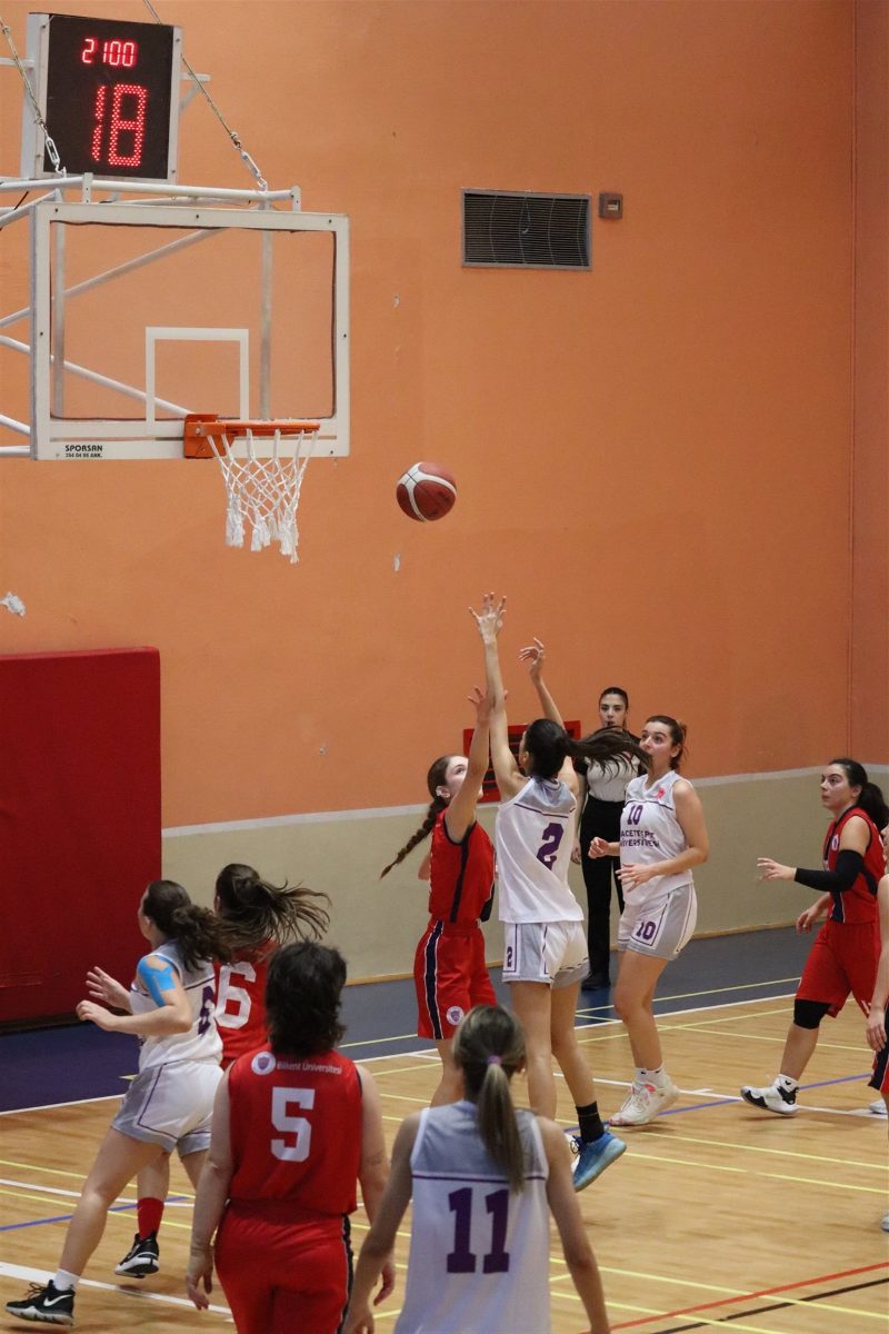 Voleybol — Kare 15