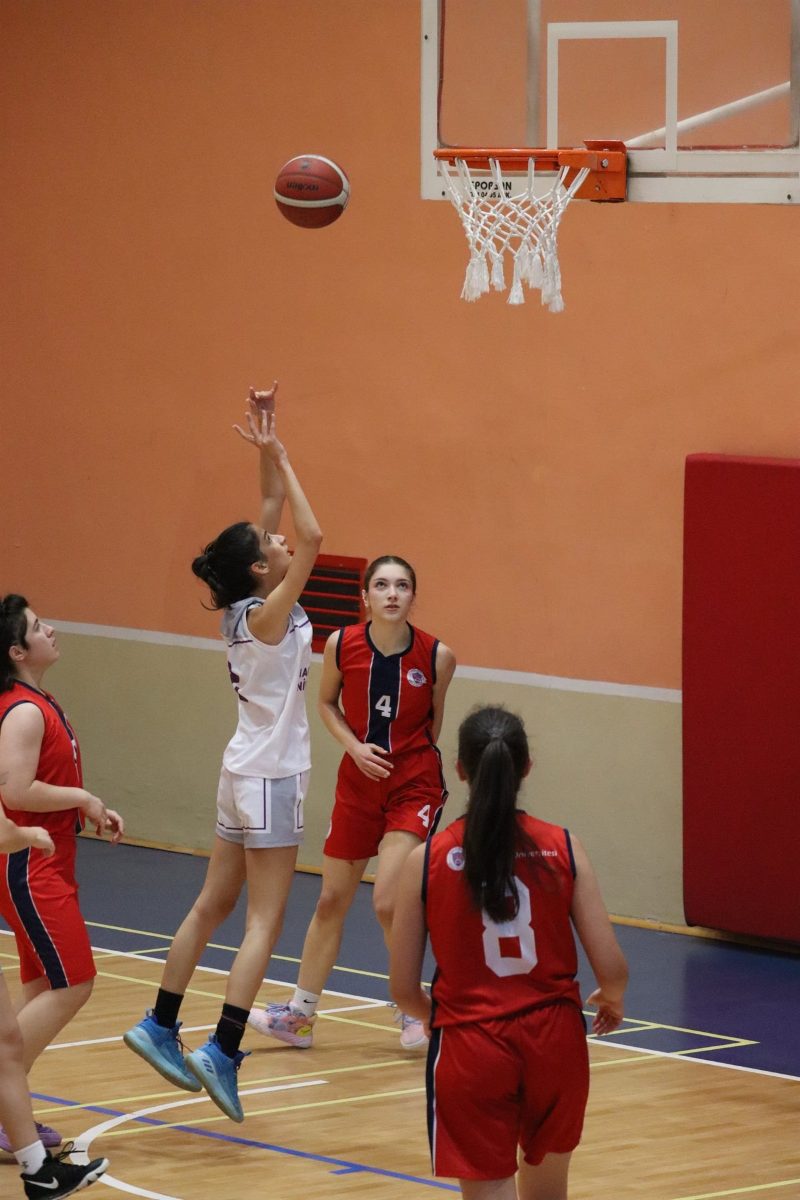 Voleybol — Kare 16