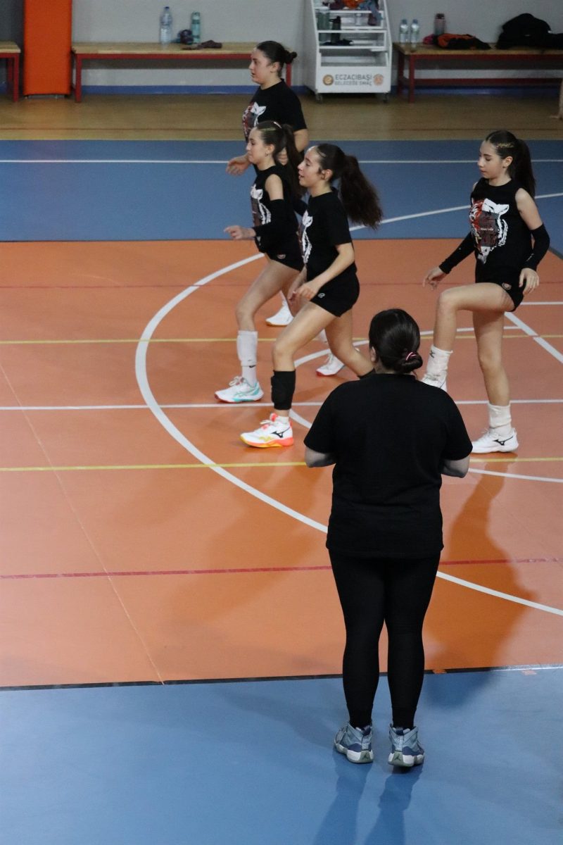 Voleybol — Kare 26