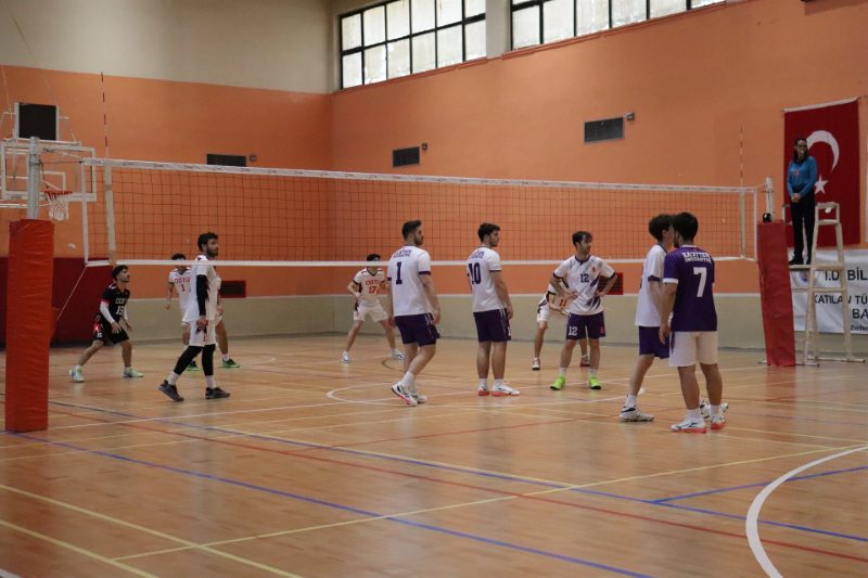 Voleybol — Kare 32