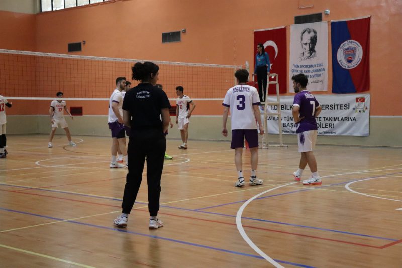 Voleybol — Kare 37